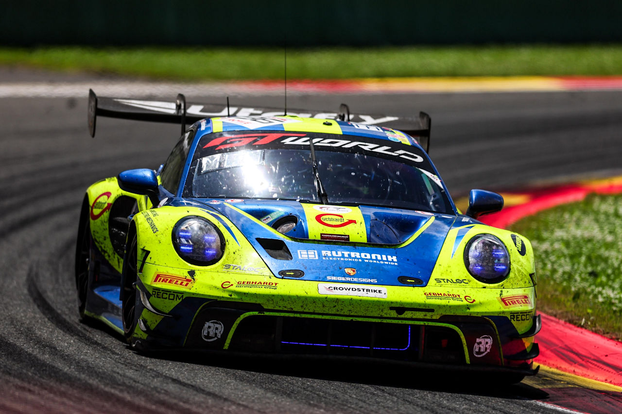 戦略変更が奏功し優勝争いに名乗り。ルトロニック・ポルシェが勝つには「リスクを冒す必要があった」とパトリック・ニーダーハウザー