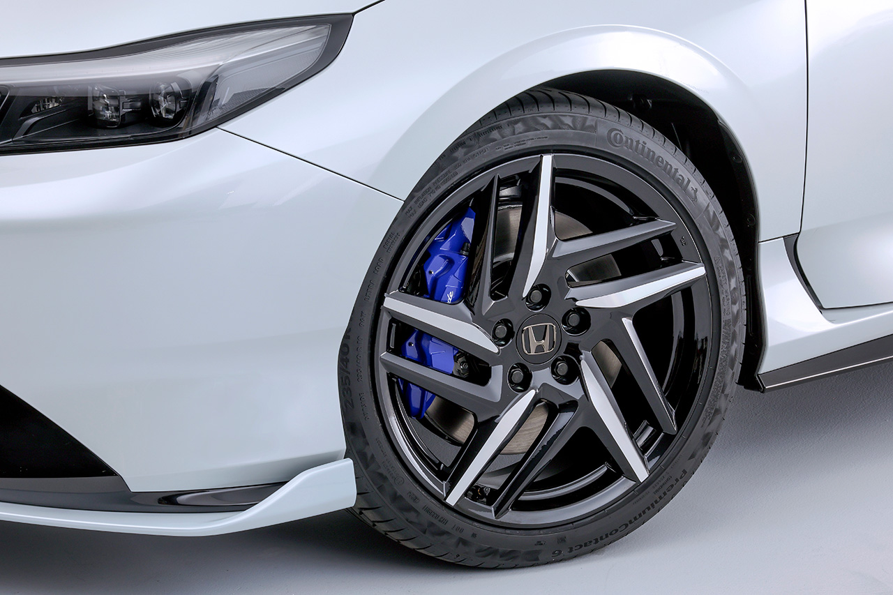 新型プレリュードのスポーティーテイストをさらに高める純正アクセサリー登場。ホンダアクセスが公開