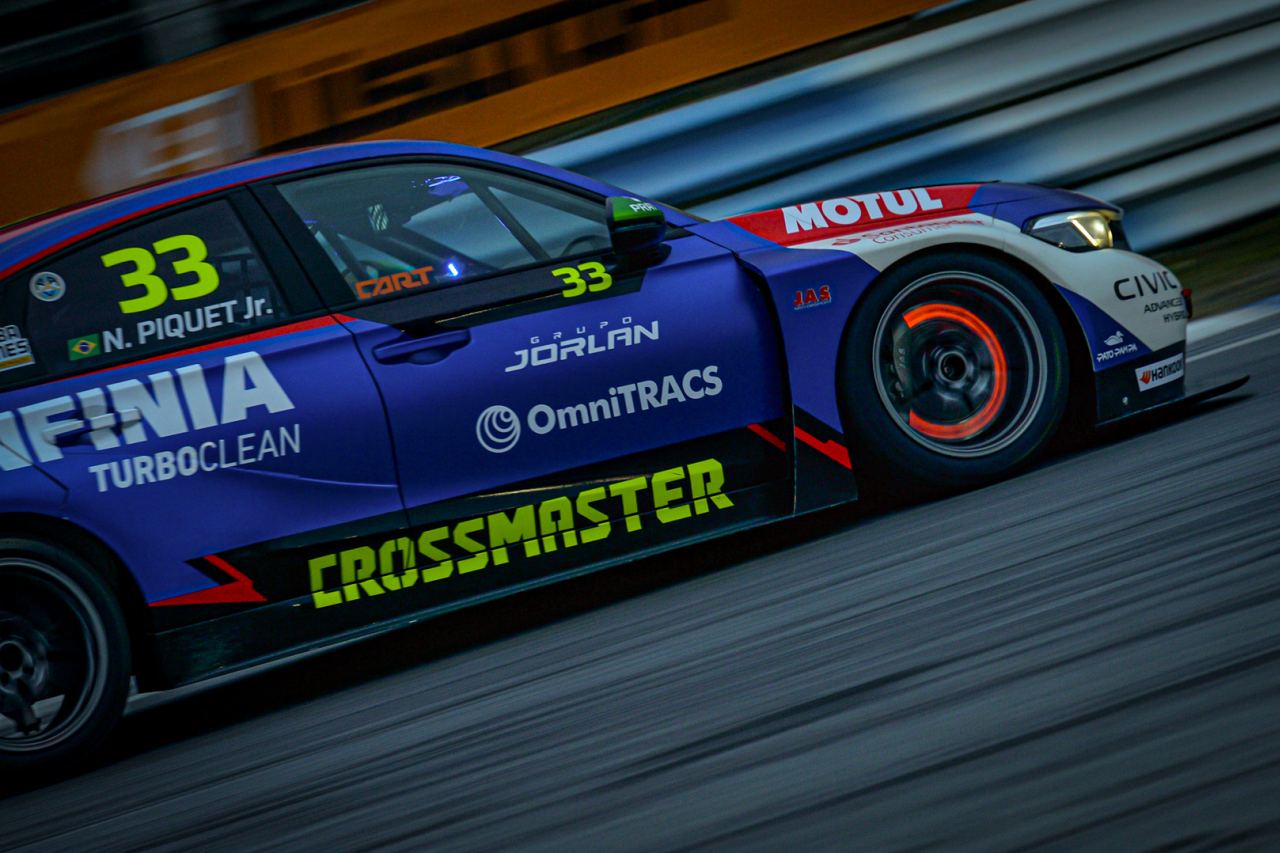 ホンダのエース、リオネル・ペーニャが勝利数を積算。またもネルソン・ピケJr.を撃破／TCR南米第6戦