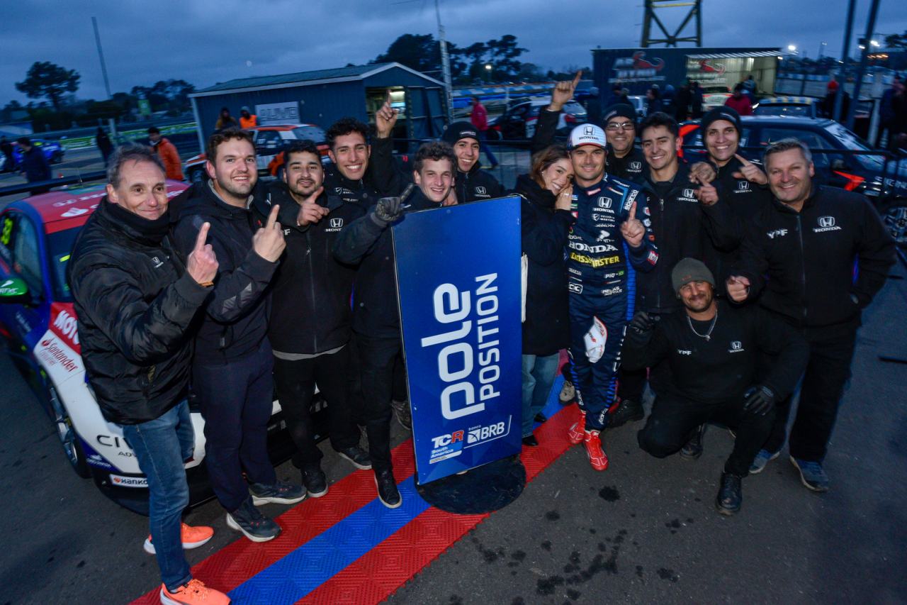 ホンダのエース、リオネル・ペーニャが勝利数を積算。またもネルソン・ピケJr.を撃破／TCR南米第6戦