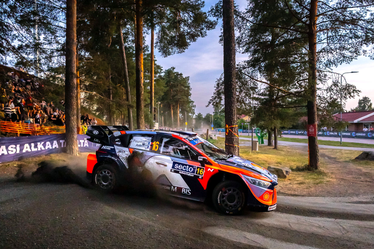 トヨタの“ホーム”でヒョンデが先制パンチ。タナックとヌービルが初日ワン・ツー【第9戦デイ1レポート】