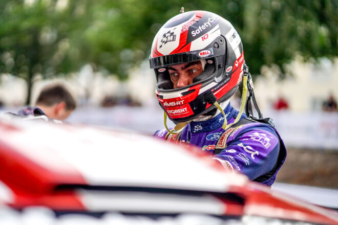 差を詰める2番手ヌービル「カッレは速いが、僕たちはそれほど離れていない」／WRC第9戦フィンランド・デイ2コメントC_FIN_25__885