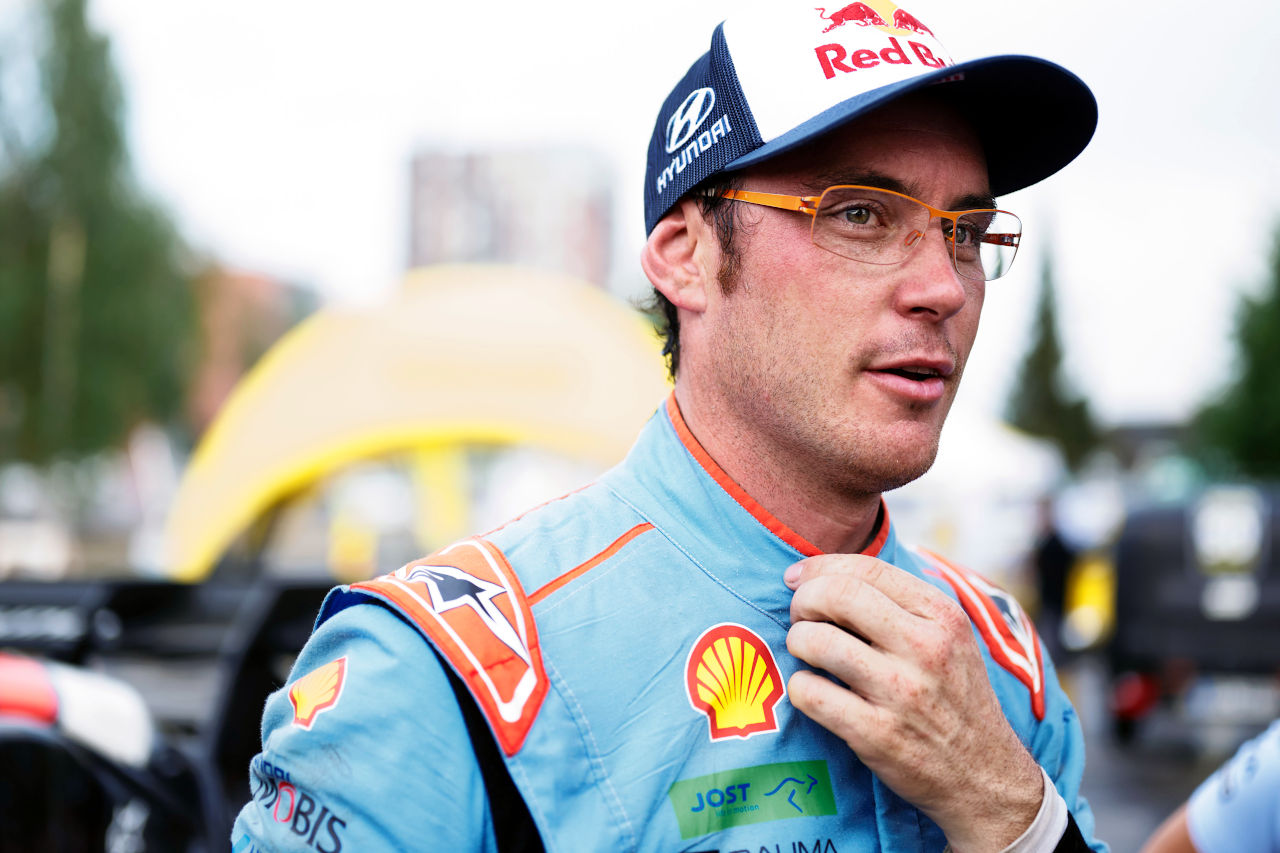 差を詰める2番手ヌービル「カッレは速いが、僕たちはそれほど離れていない」／WRC第9戦フィンランド・デイ2コメント