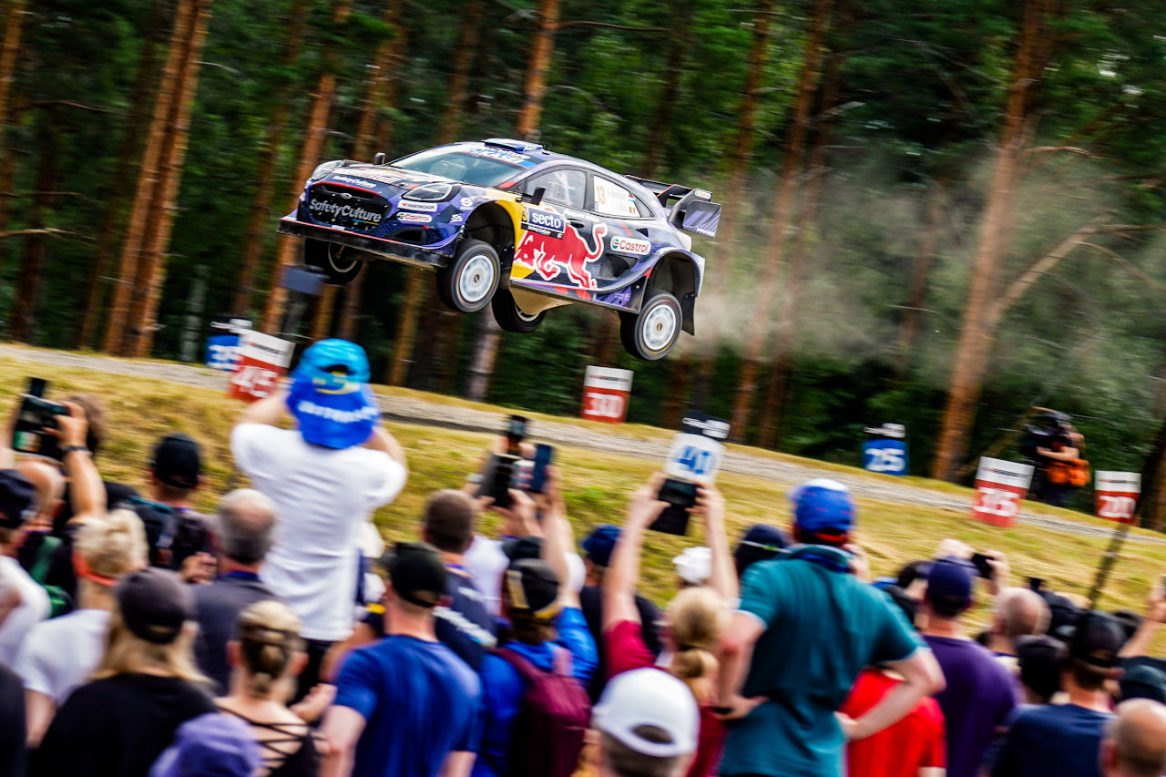 差を詰める2番手ヌービル「カッレは速いが、僕たちはそれほど離れていない」／WRC第9戦フィンランド・デイ2コメント