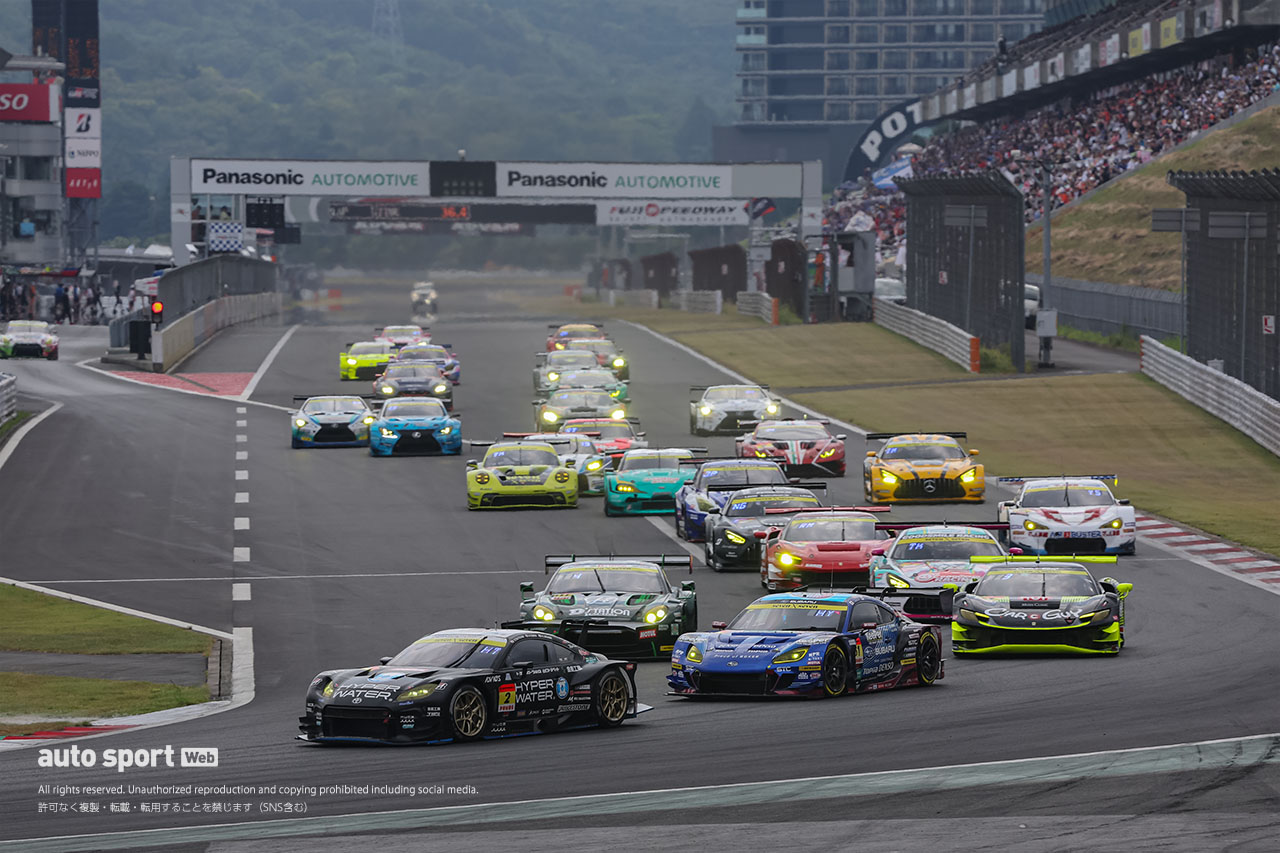 土曜レース1GT300スタート