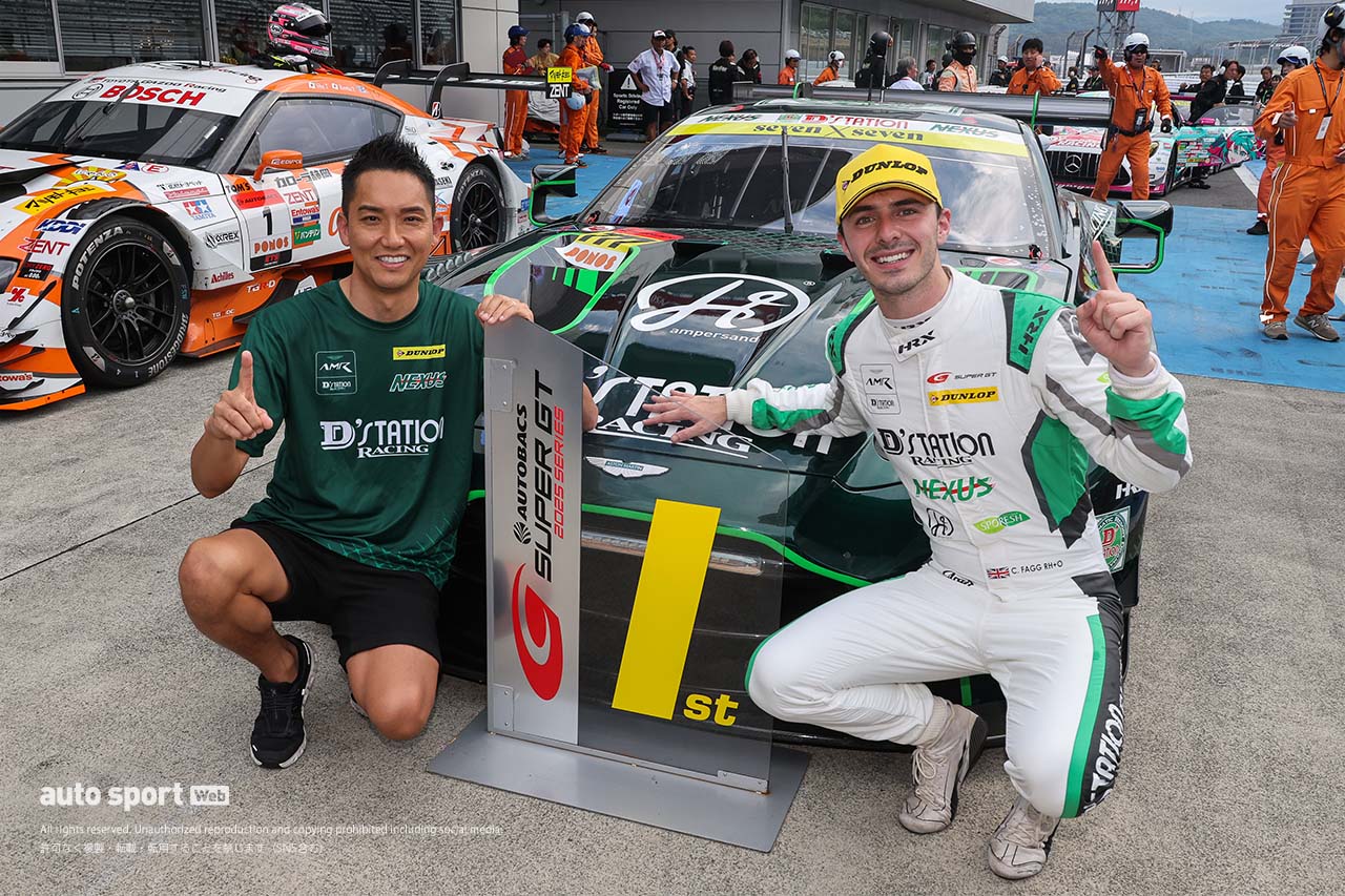 チャーリー・ファグと藤井誠暢（D’station Vantage GT3）