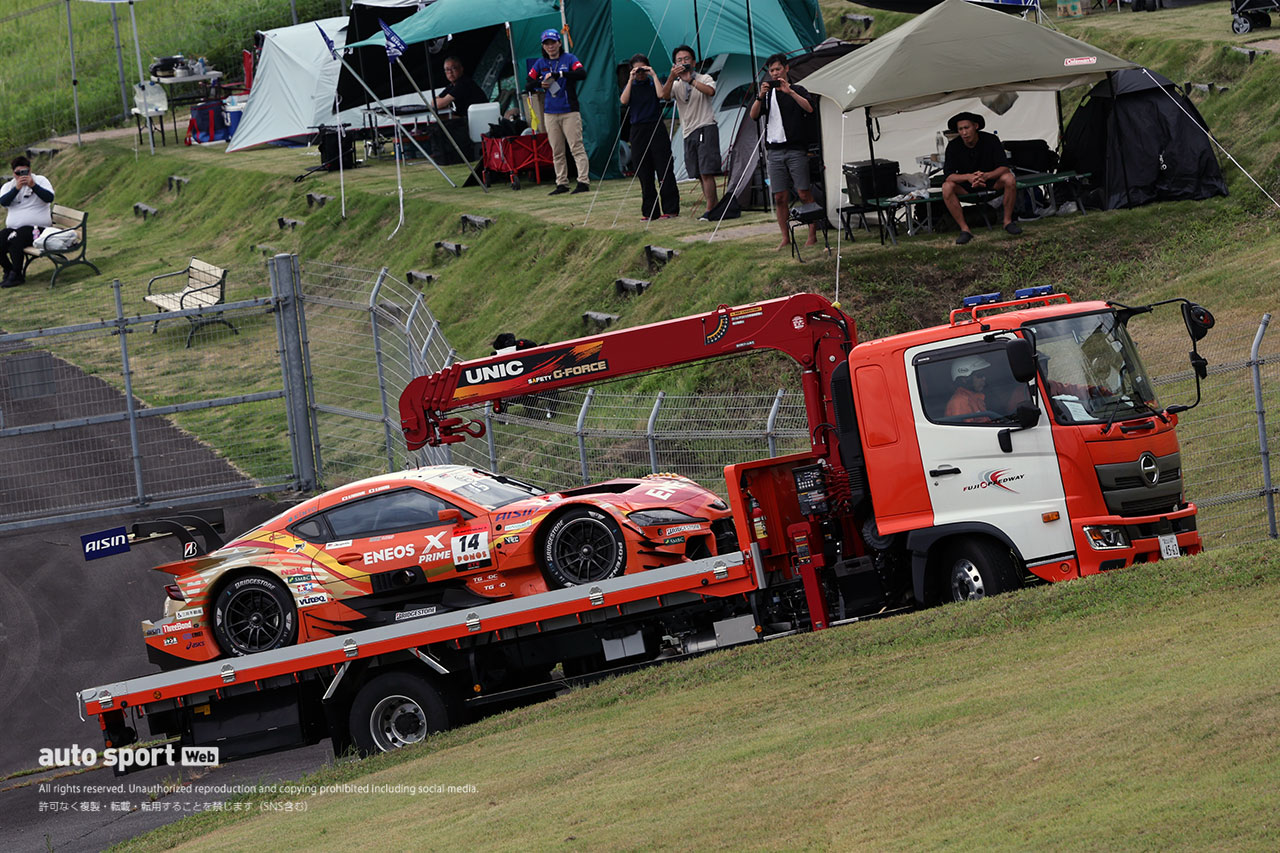 土曜日決勝のオープニングラップでクラッシュしてしまった14号車ENEOS X PRIME GR Supra