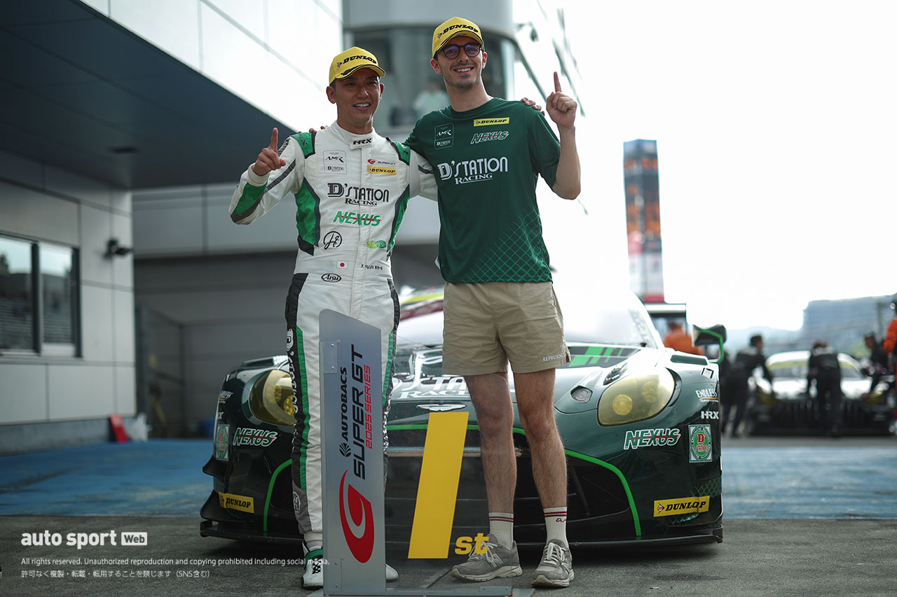 藤井誠暢とチャーリー・ファグ（D’station Vantage GT3）