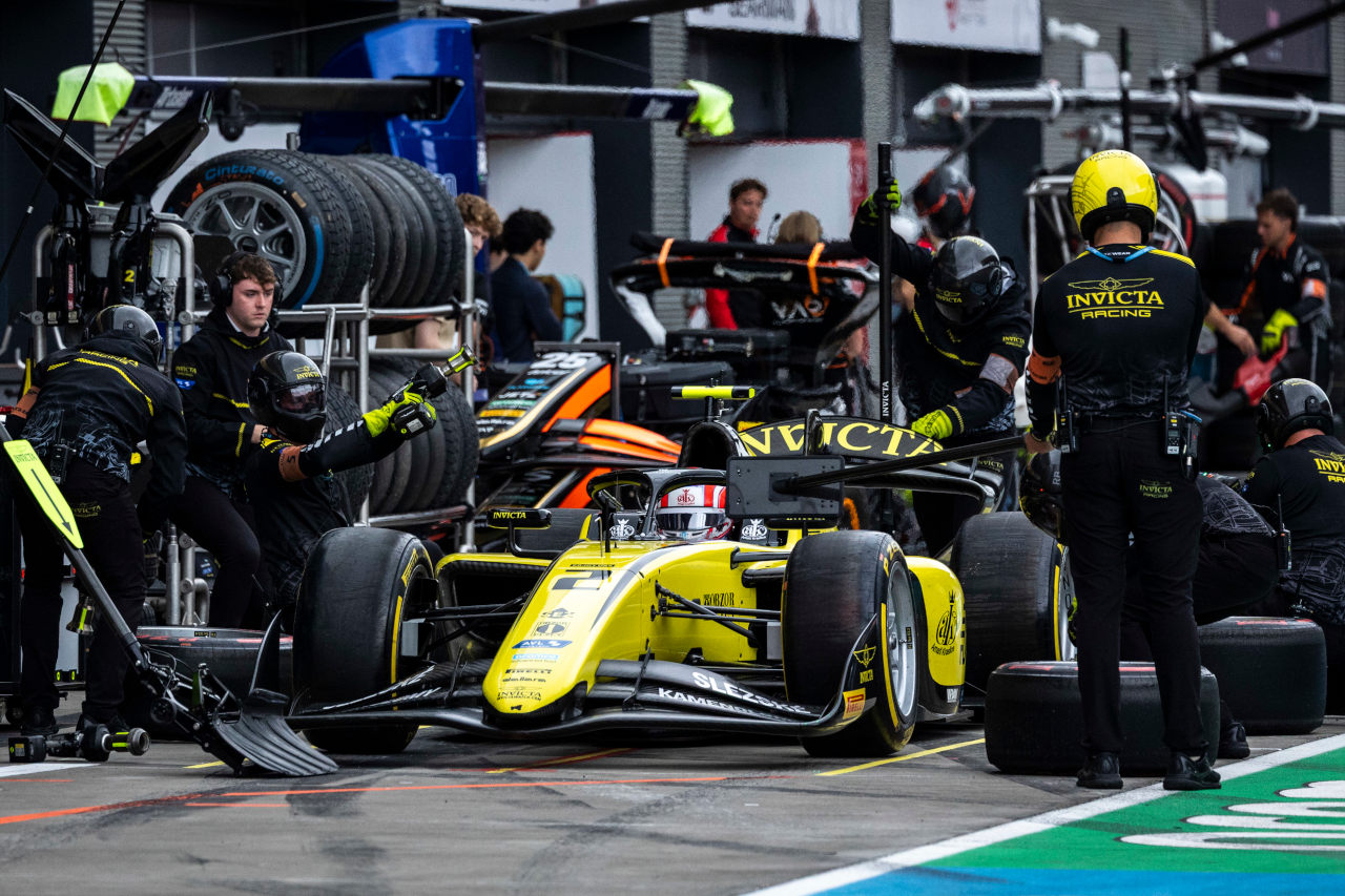 2025年FIA F2第10戦ブダペスト　ロマン・スタネ（インビクタ・レーシング）