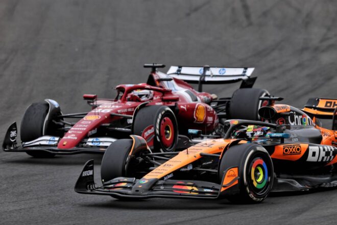 オスカー・ピアストリ（マクラーレン）＆シャルル・ルクレール（フェラーリ）