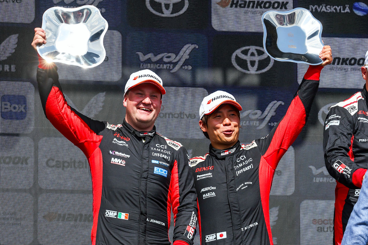 勝田貴元、強力なチームメイトに競り勝っての2位表彰台で得た自信「来シーズンに向けて非常に重要な一戦だった」／WRCフィンランド