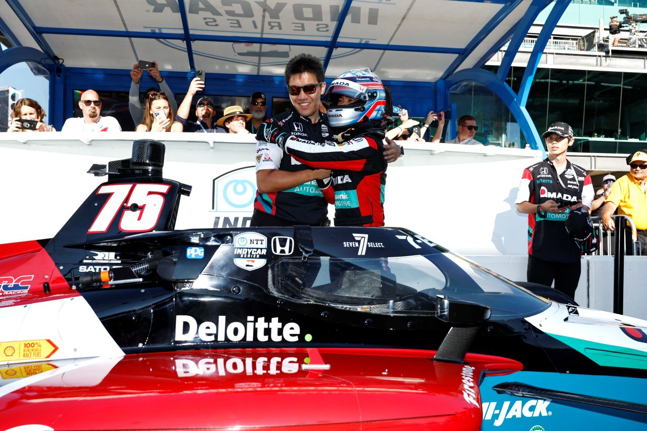 佐藤琢磨と挑んだ3度目のインディ500。本気すぎる走りに「無事に帰ってきて」【トミー小笹の米国メカニック通信：特別編】