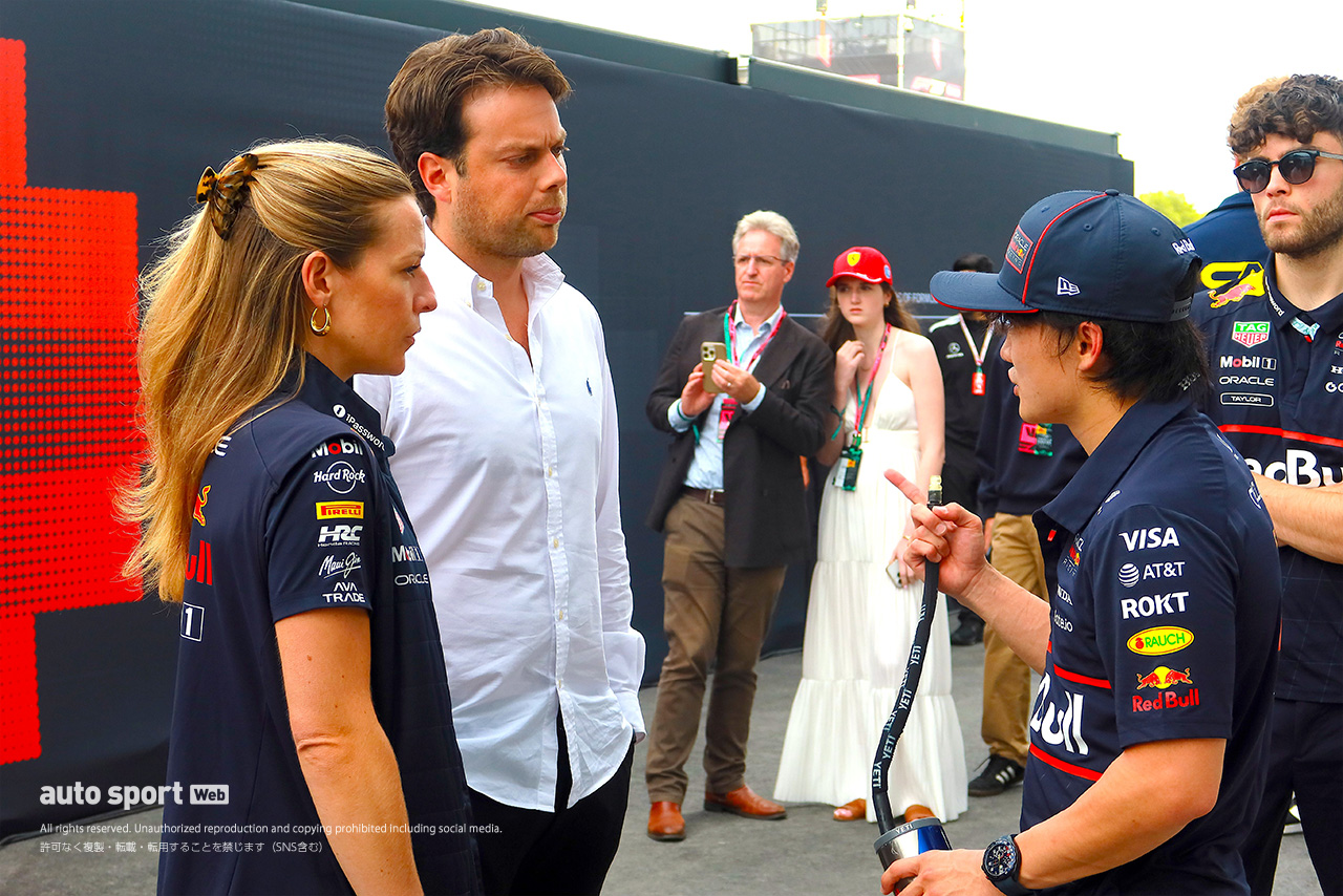 F1 Topic