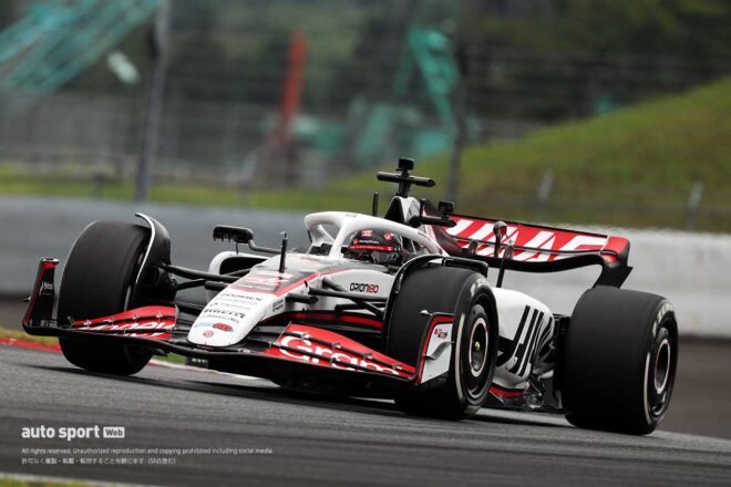ハースF1チームからF1ドライブデビューを果たした坪井翔