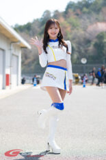 注目ポイントは割れた腹筋？の友野ゆみ「トップレースクイーンの先輩
