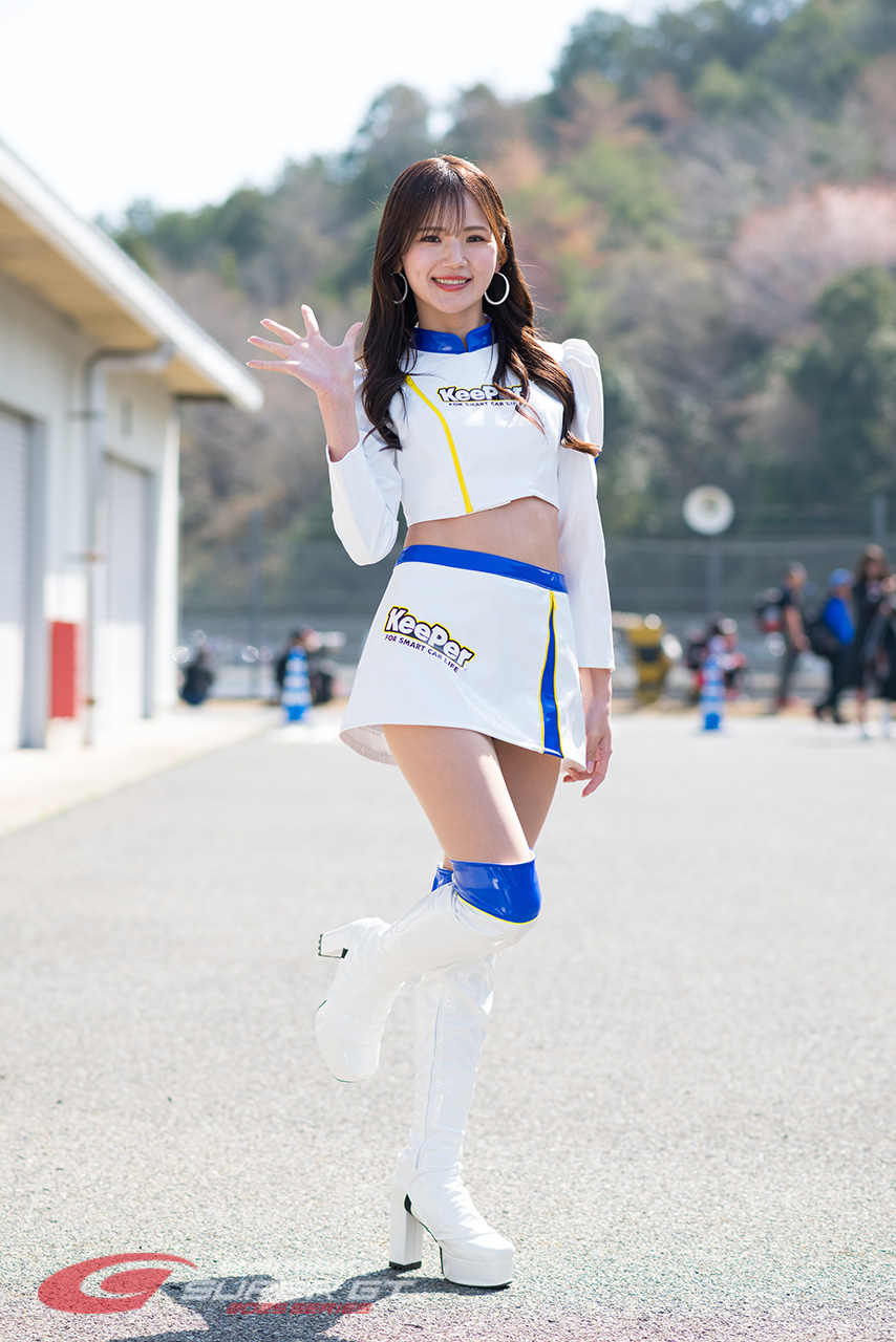 注目ポイントは割れた腹筋？の友野ゆみ「トップレースクイーンの先輩たちから吸収したい」【2025RQインタビューVol.26】