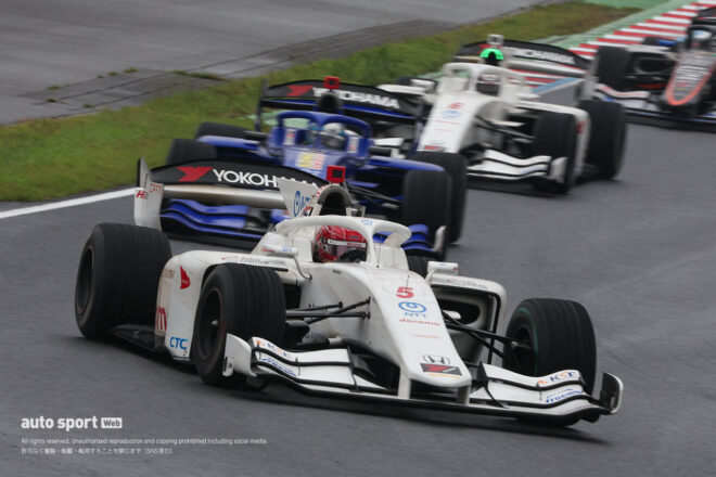 牧野任祐（DOCOMO TEAM DANDELION RACING）