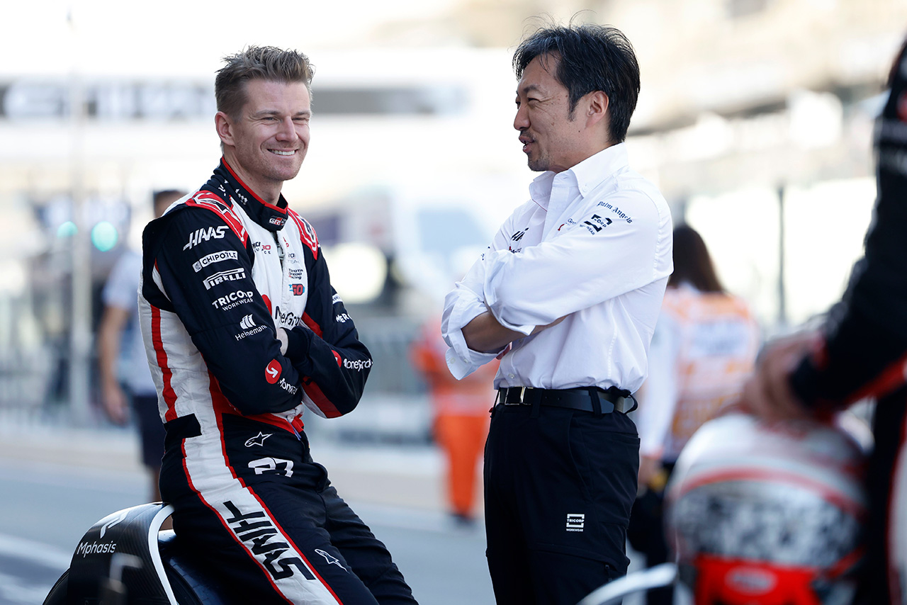 ニコ・ヒュルケンベルグ＆小松礼雄代表（ハース）