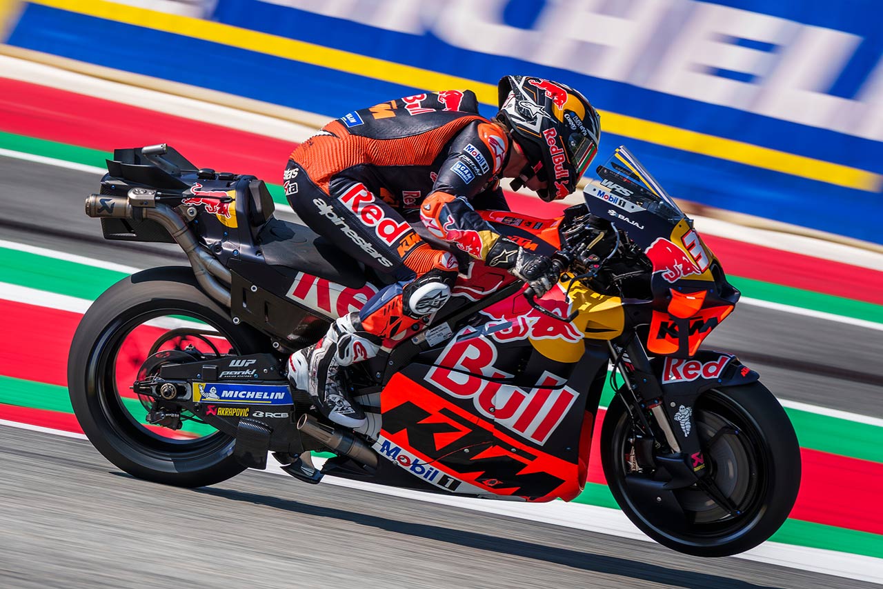 M.マルケスが後半戦初日を支配。新型エアロのKTMアコスタが2番手に／第13戦オーストリアGP