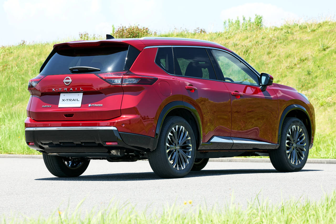 『ニッサン・エクストレイル』がマイナーチェンジ。タフイメージの“ROCK CREEK”を追加設定