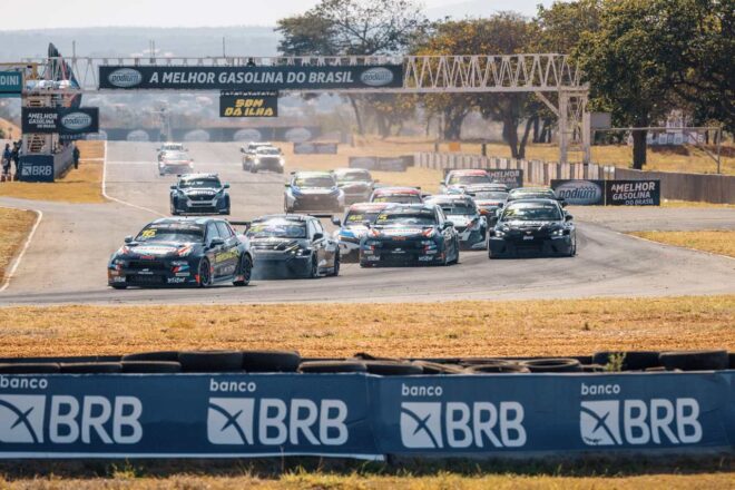 ホンダの“ペーニャJr.”こと息子ティアゴが初優勝。父リオネルもリードを拡大／TCR南米第7戦