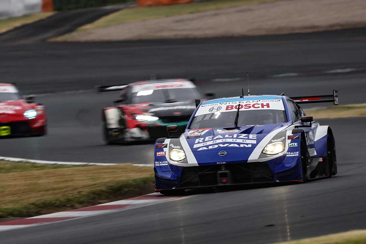 リアライズコーポレーション ADVAN Z