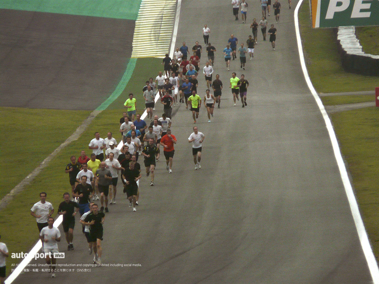 みんなから愛されるF1文化『サーキットランニング』