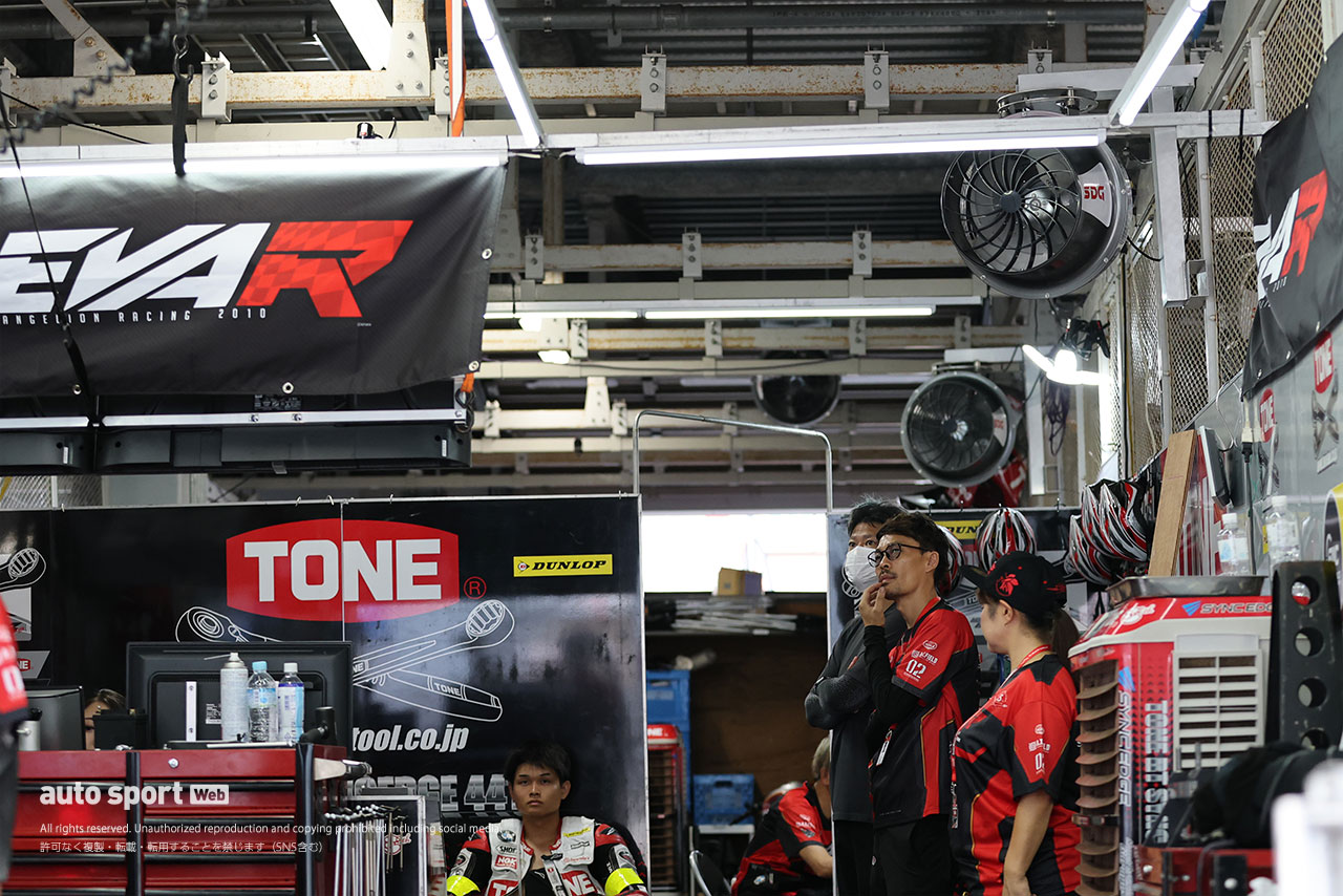 【ブログ】8耐はやっぱりアツいぜ！ ちょびっとナツノキオク／カメラマンから見た鈴鹿8耐2025