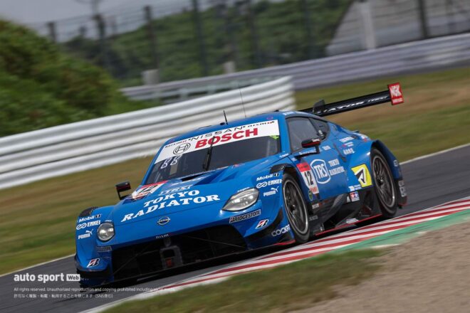 Zドライビンググローブやロゴキャップなど、NISSAN／NISMO