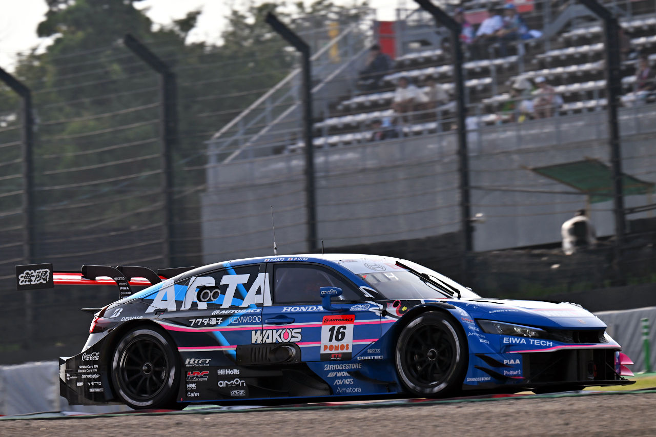 ホームの鈴鹿でポール獲得も「ノーウエイトだからといって、決して楽ではないと思う」【スーパーGT第5戦GT500予選会見】