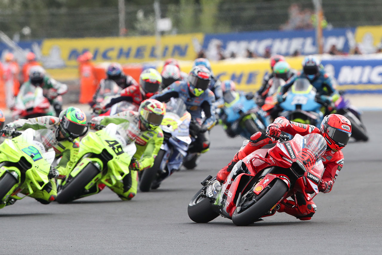 初開催の地でもM.マルケスが圧勝。VR46がメダル獲得、ホンダ勢も健闘／MotoGP第14戦ハンガリーGP