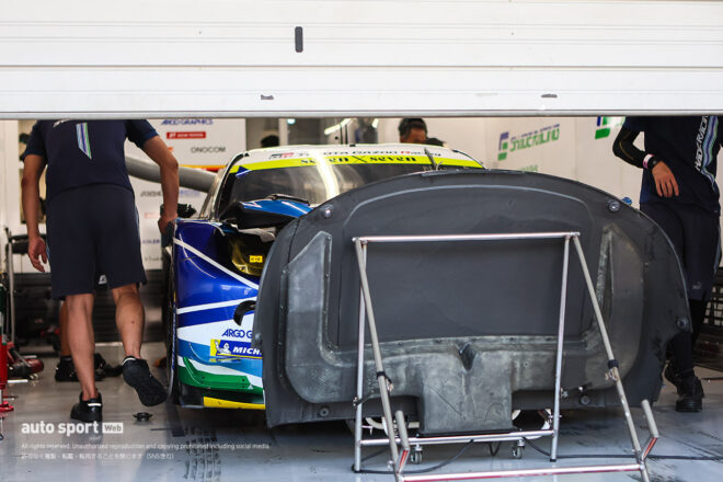 スタート前にリタイアすることになった20号車シェイドレーシング GR86 GT（平中克幸／清水英志郎）