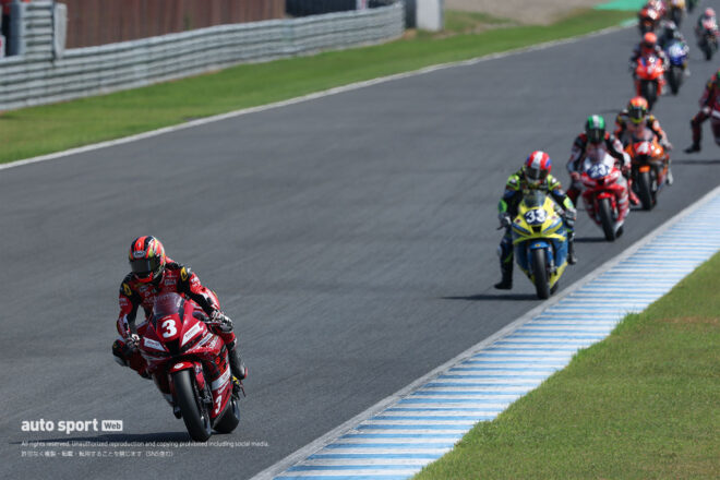 羽田太河が有言実行の2連勝。西村硝は今季初表彰台／2025全日本ロード第4戦もてぎST1000レース2
