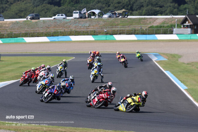 独走浦本が2レース制覇。2位中須賀はランキング首位キープ／2025全日本ロード第4戦もてぎJSB1000レース2