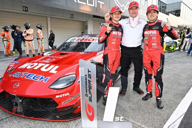 千代勝正、中島健監督、高星明誠（MOTUL AUTECH Z）