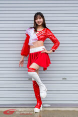 花崎由佳 R'Qs Racing Girls 2025年/スーパーGTの写真①
