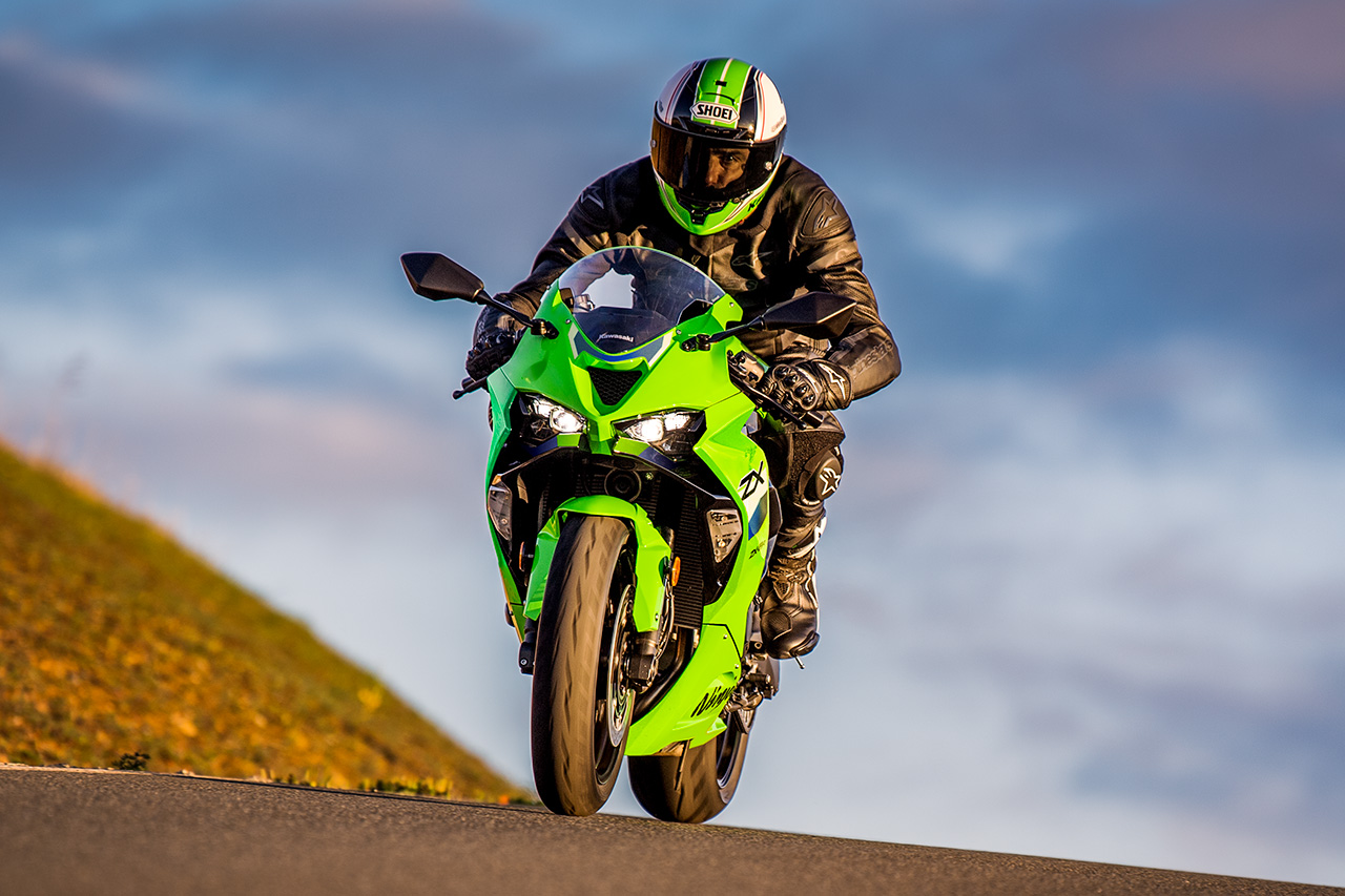ターピページ カワサキ、スーパースポーツ『Ninja ZX-6R』のカラーを変更した