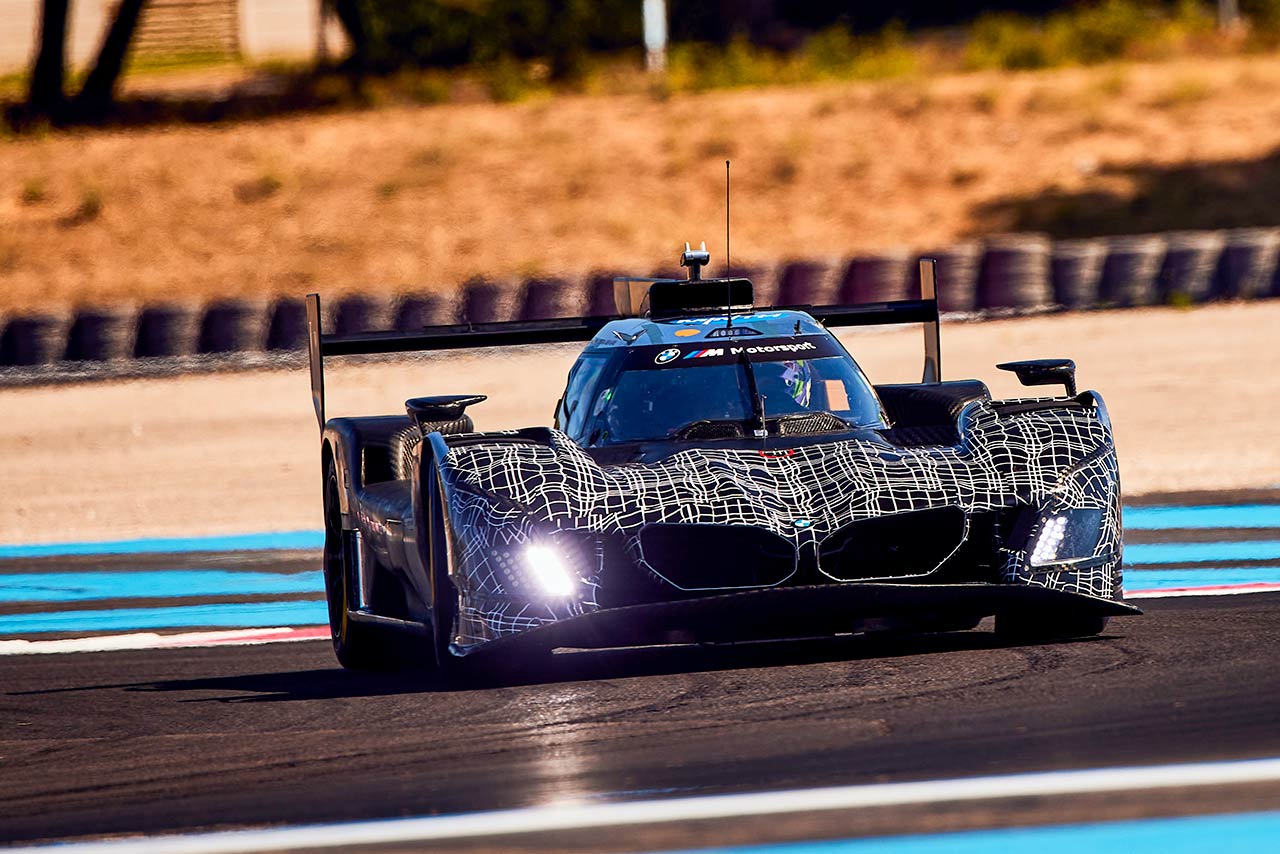 BMW Mハイブリッド V8