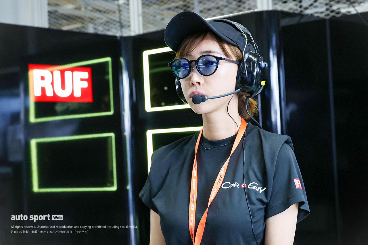 オフシーズンからのチーム構築の努力が実る。CARGUY MKS RACINGの初優勝に芳賀美里も万感「なかなか勝たせてくれないレースでやっと勝てました」