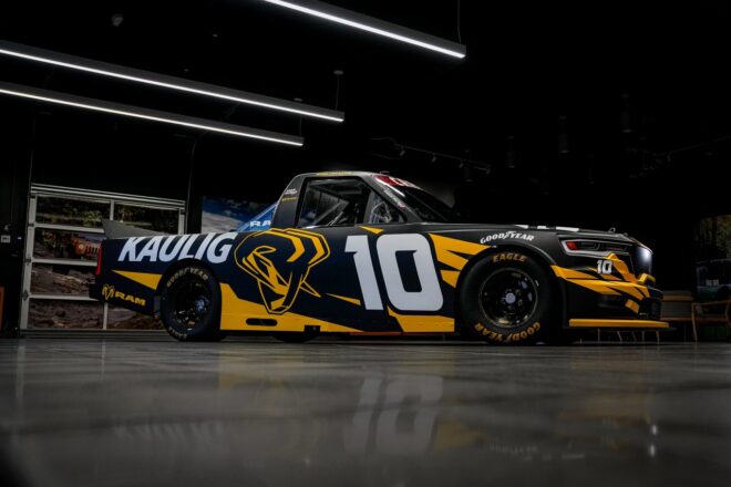 新興カウリグが来季2026年復帰ラムのファクトリーチームに就任。5台のトラックを投入へ／NASCAR