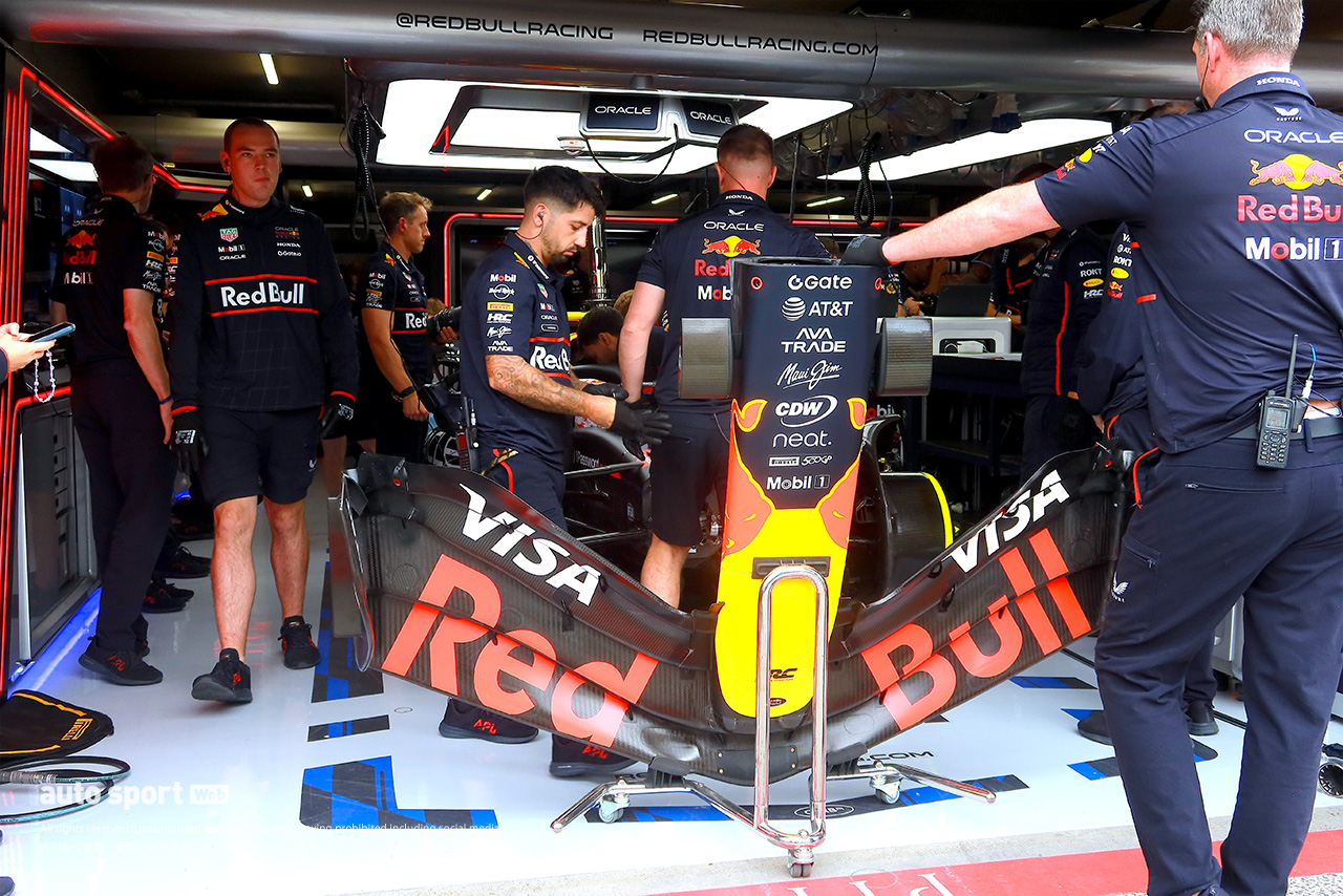 F1 Topic