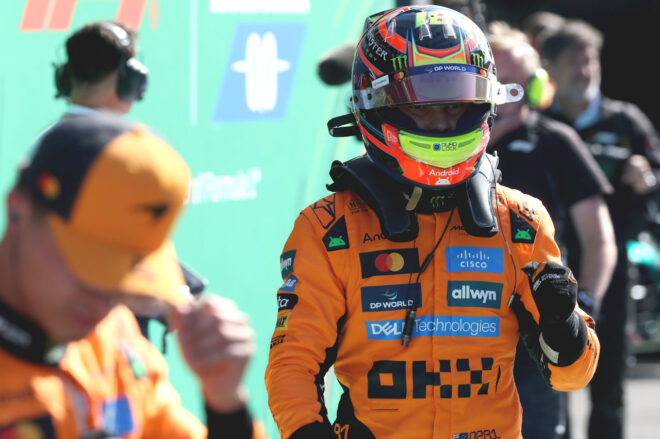 オスカー・ピアストリとランド・ノリス（マクラーレン）