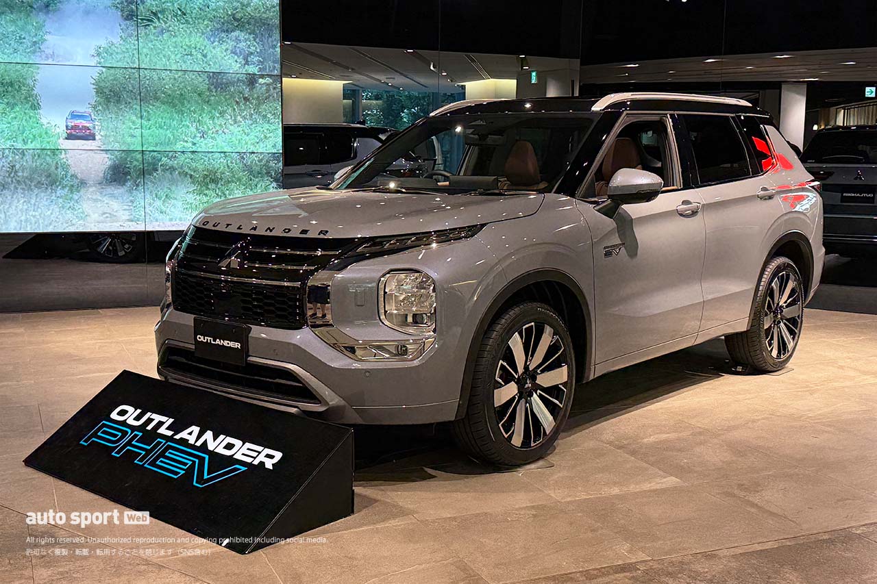 チーム三菱ラリーアートがAXCR優勝報告会を開催「タイムロスを最小限に抑えたチームワークの賜物」