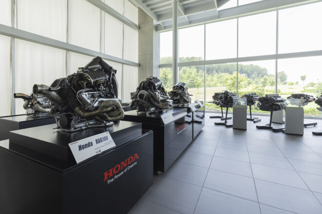 たかぽん MOTORED CYBORG RUNNER SSX_155ar KINETIC ASH【4545784069882】