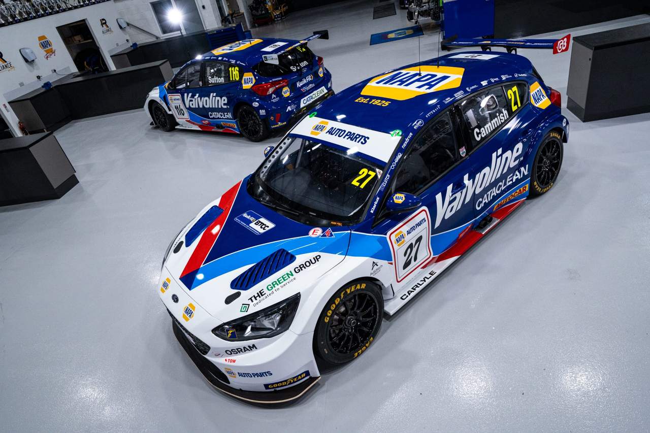 “ダブル・トム”の一角、チルトンがポール・トゥ・ウイン。僚友イングラムもリード拡大／BTCC第8戦