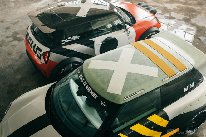 ミニ・ジョン・クーパー・ワークスとデウス・エクス・マキナがコラボ。情熱が交差する2台のワンオフモデルを発表