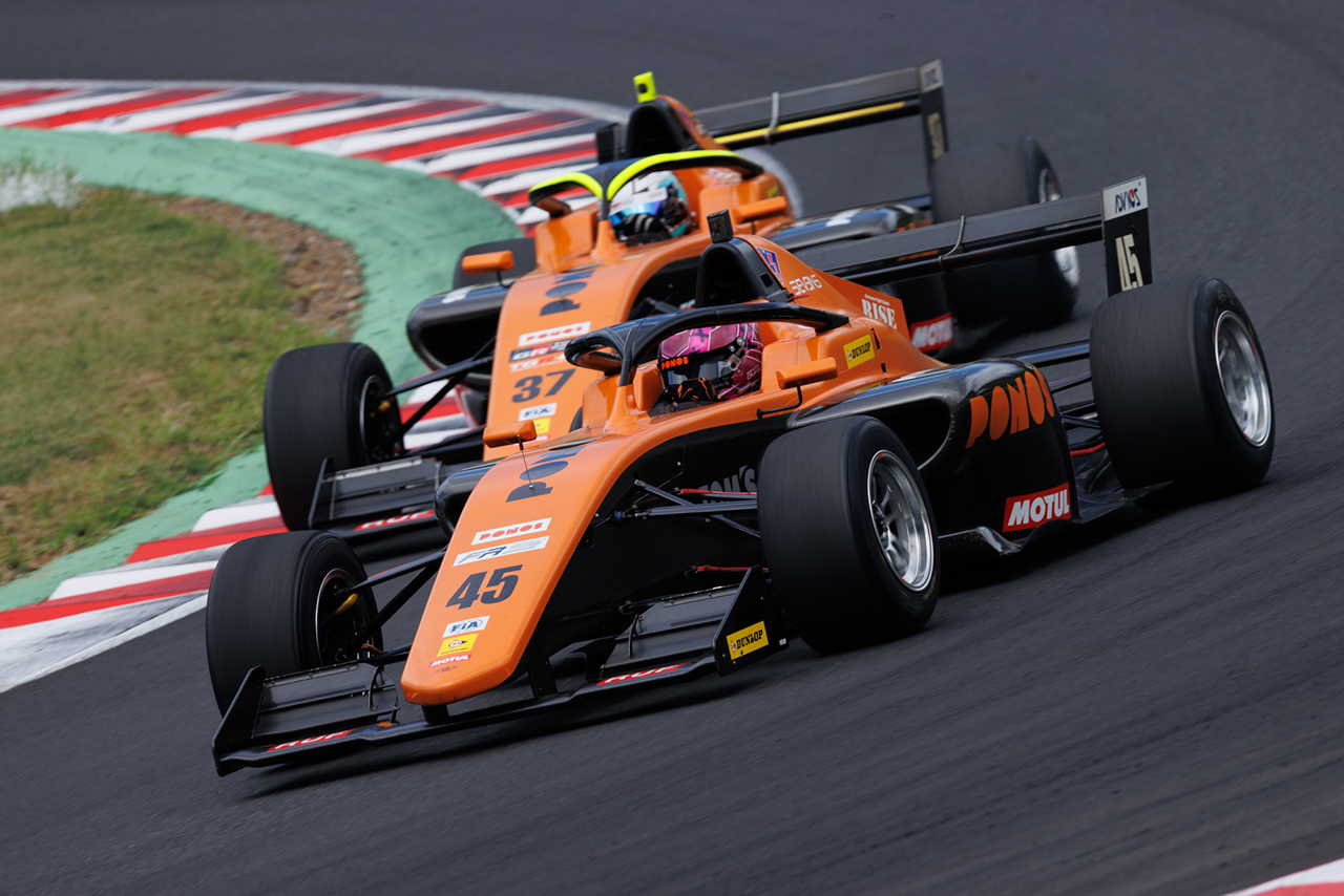 大宮賢人（PONOS RACING F111/3）