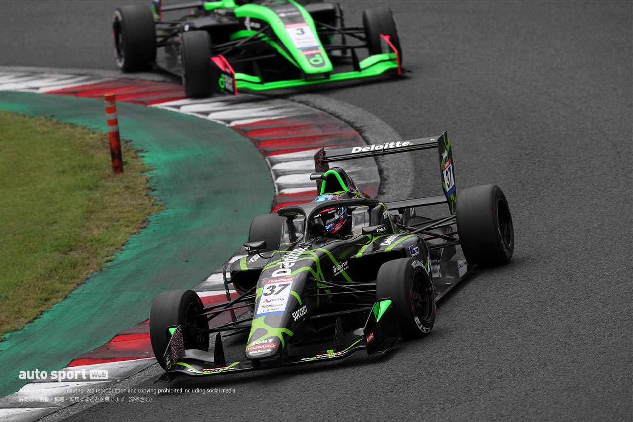 全日本スーパーフォーミュラ・ライツ選手権第13戦富士は荒れた展開を野村勇斗が制し8連勝を飾る