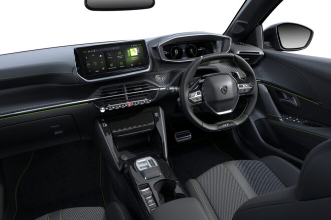 プジョー、主軸ハッチ『208』と『308』に初採用グレーカラーの限定車“Selenium Edition”を設定