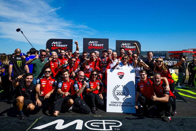 ドゥカティ、6年連続でMotoGPコンストラクターズタイトルを獲得。3人のライダーが貢献